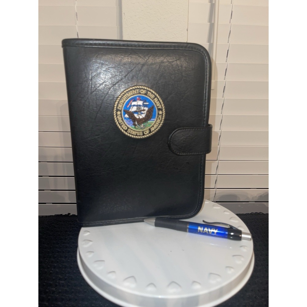 Vintage United States Navy Black 3‎ Ring Portfolio With Embroidered Logo & Pen